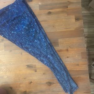 All In Motion leggings